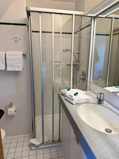 Bathroom 5, Gasthaus Block, Cloppenburg