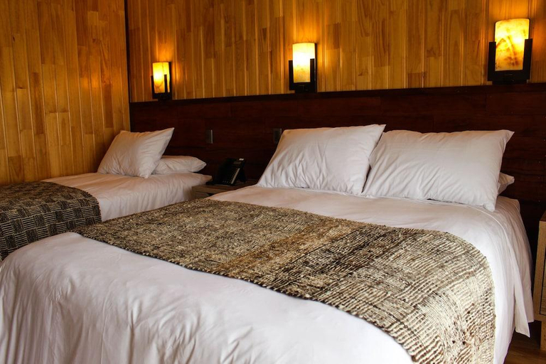 Bedroom 2, Hotel Aliwen, Chiloé