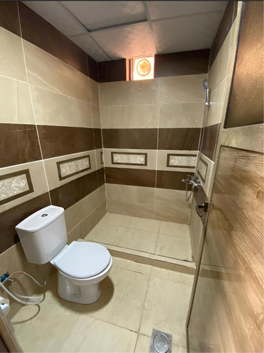 Bathroom 3, Star Wars luxury camp, Quaira