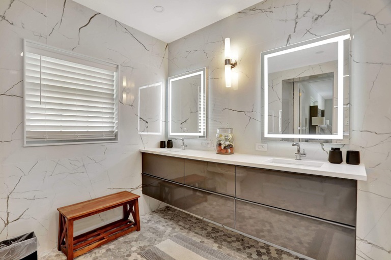 Bathroom 4, Ocean Breeze Villa 3 Bdr, Pool, Broward