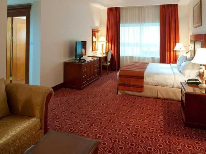 Bedroom 2, Holiday International Hotel Embassy District By Cmg, Dubai