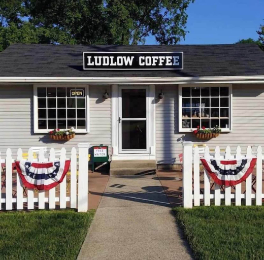 Exterior & Views 2, Historic Ludlow Apt A, Kenton