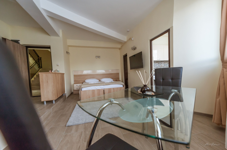 Bedroom 2, Dany Rent A Home, Pitesti