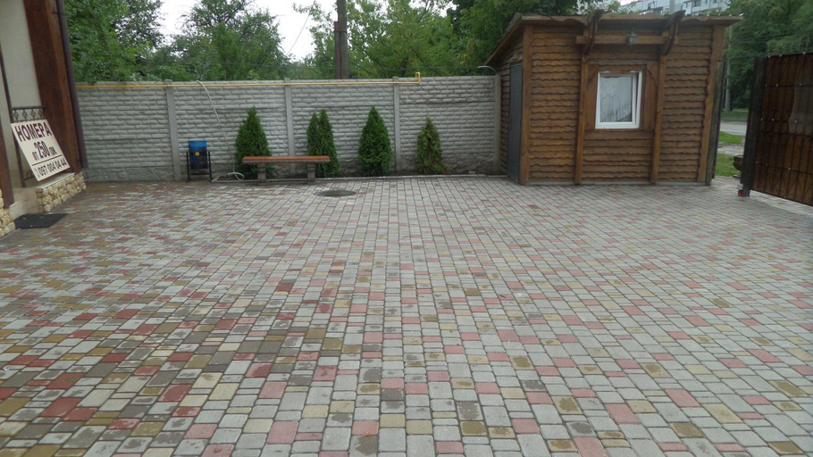 Others 5, Royal Hotel, Kharkivs'ka