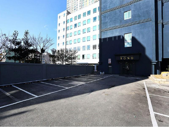 Exterior & Views 2, Sono Business Hotel, Buk