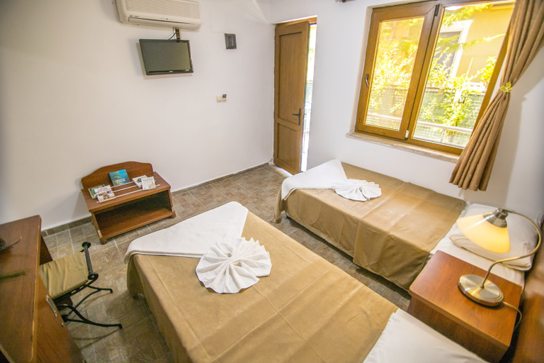 Room 2, Dalyan Yagmur Hotel, Ortaca