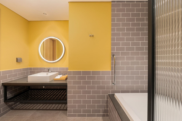 Bathroom 5, HIIVE by fusion Binh Duong - VSIP 1, Thuận An