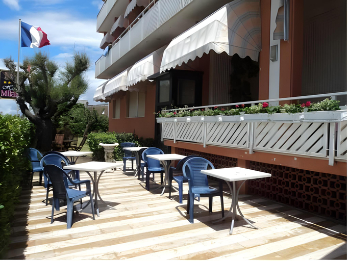Exterior view 2, Hotel Milani, Lucca