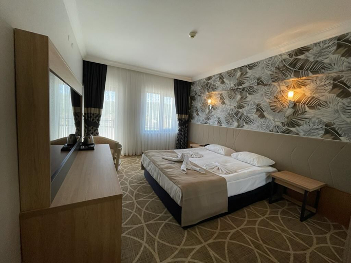 Bedroom 2, Ipeksoy Thermal Hotel, Atkaracalar