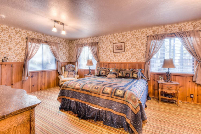 Bedroom 4, Zephyr Cove Cabin - Walk to Lake and Beach, Douglas