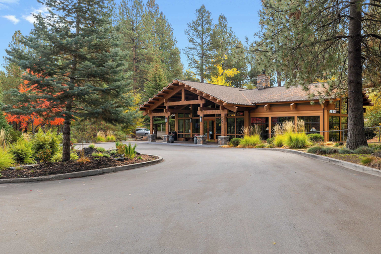 Exterior & Views 2, High Desert Retreat - For 4!, Deschutes