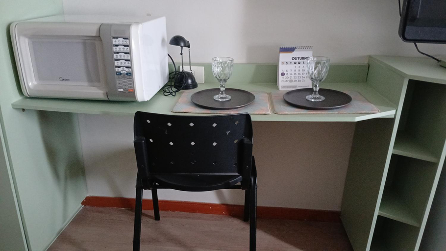 Others 3, comfort hotel 413 anfitria, Brasília