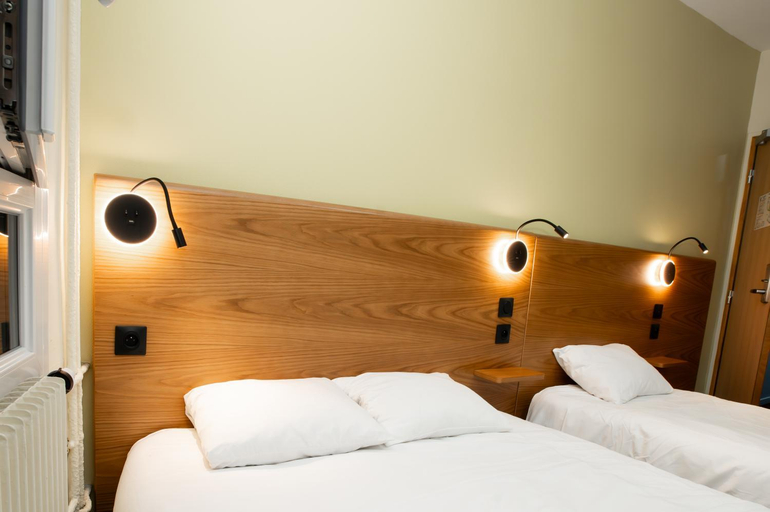 Bedroom 2, Hotel de la Terrasse, Paris