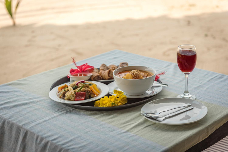 Food & Drinks 5, Sabai Beach Resort, K. Ko Kut