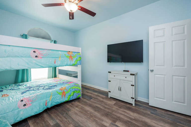 Bedroom 3, Comfy 3 Bedroom Pets Sleeps 8, Nueces