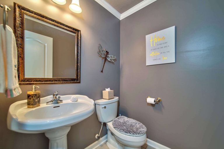 Bathroom 3, Sunset View 3 BDR Close to Downtown!, Gilmer