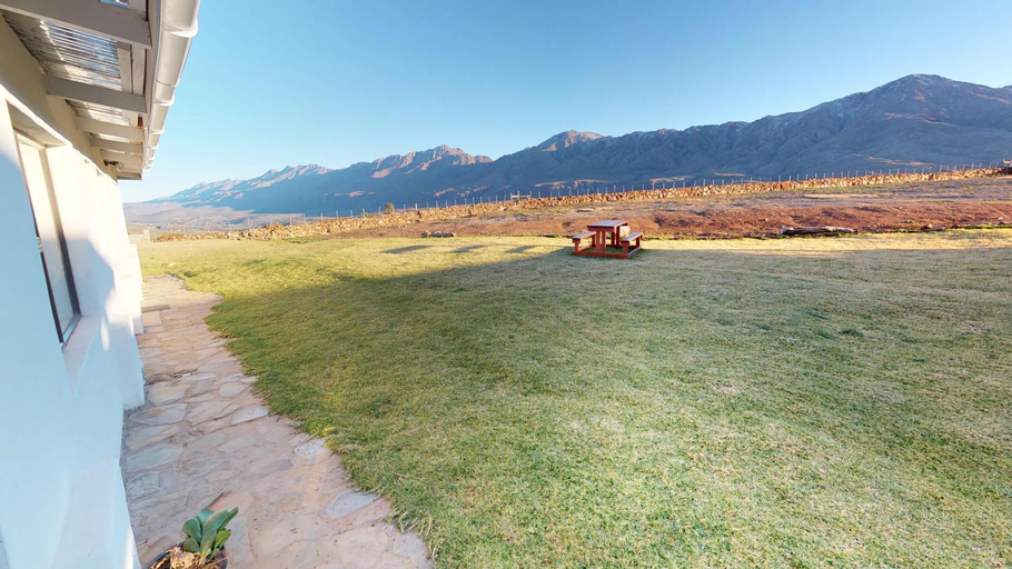 Others 4, Swartberg Pass Cottages - Kobus Se Gat, Eden