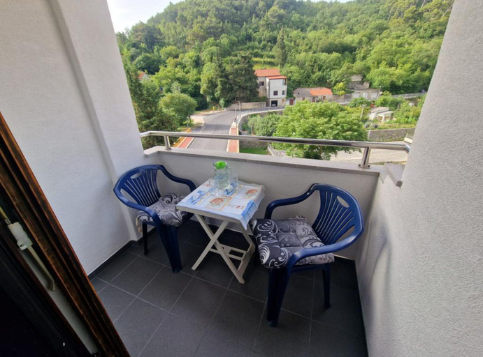 Balcony, Rooms by Robi Novigrad, Novigrad