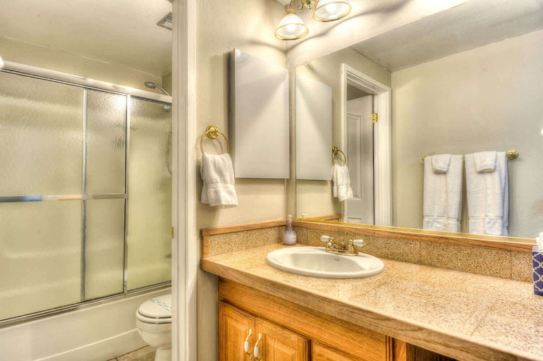 Bathroom, Lake Forest Villa Patio w/ BBQ, Placer