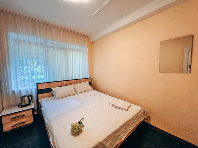 Others 2, Guest House near Railway Station, Solomians'kyi