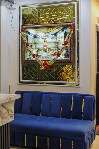 Others 4, Hotel Shivganga, Ujjain