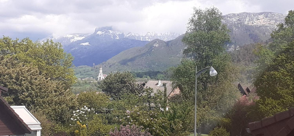 Others 5, Quiet & non smokers only, Haute-Savoie