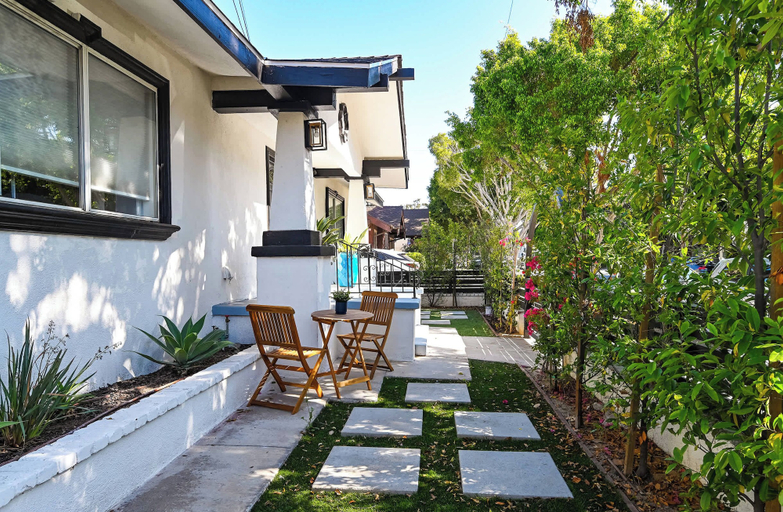 Exterior & Views 2, Immaculate 3bdr Private Bungalow, Walk to Beach!, Los Angeles