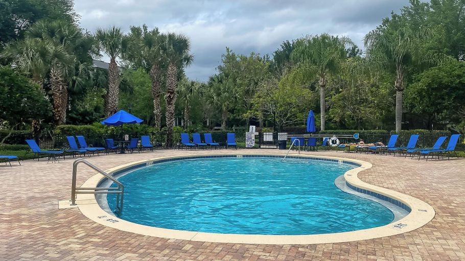 Sport & Beauty 3, Serene Stay At Bahama Bay, Polk