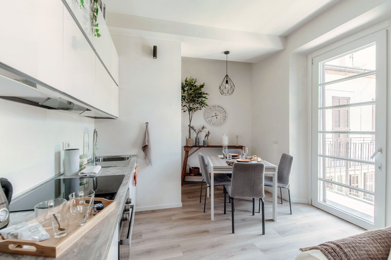 Dining room 3, Nest & Rest, Como