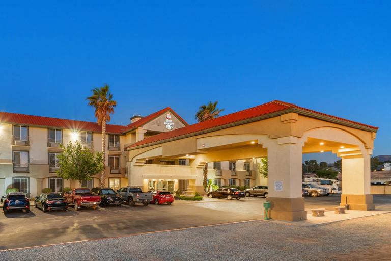Exterior & Views 2, Best Western Plus John Jay Inn & Suites, Los Angeles