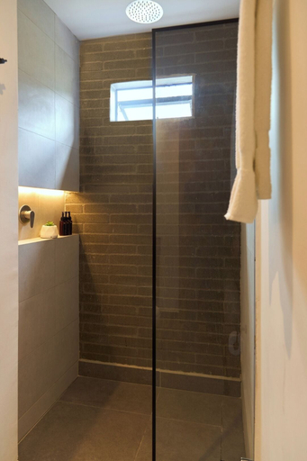 Bathroom 4, Cozy Comforts at Rosa Negra Stadio, Medellín