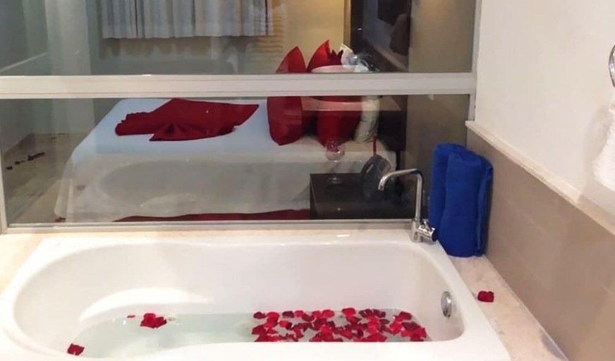 Bathroom 4, Hotel Silvestre, Villa Hermosa