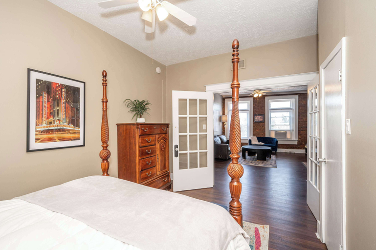 Bedroom 3, Monmouth Loft 1, Campbell