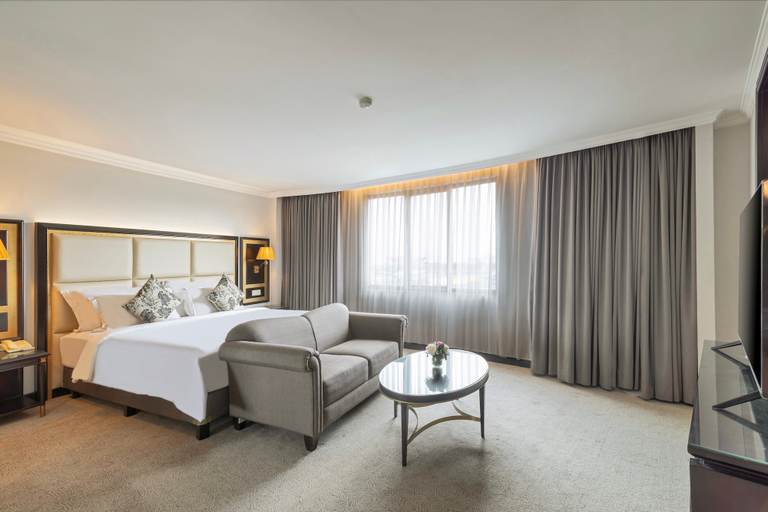 ARTOTEL Suites Aquila Bandung - Tap to explore photos