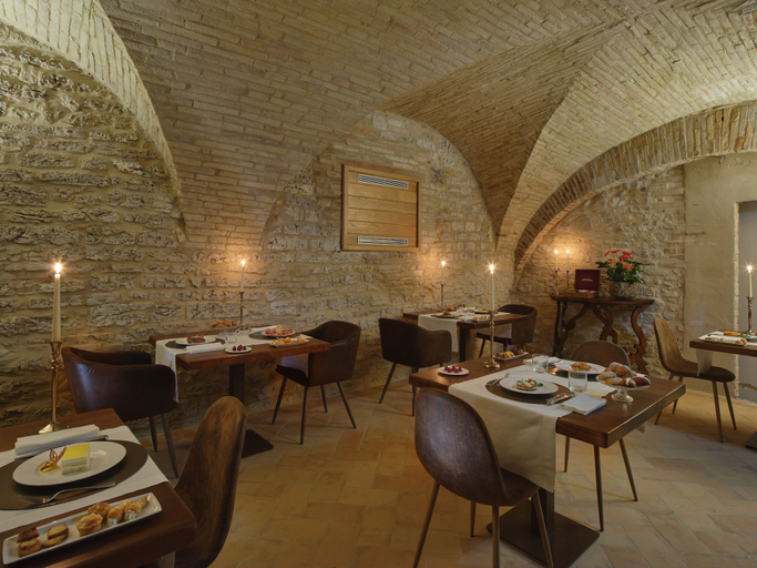 Food & Drinks 5, Ascesi Resort, Perugia