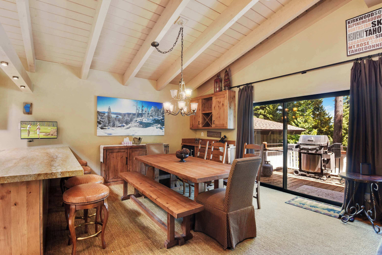 Others 4, Waters Edge Oasis Shared Pool & Pier Access, El Dorado