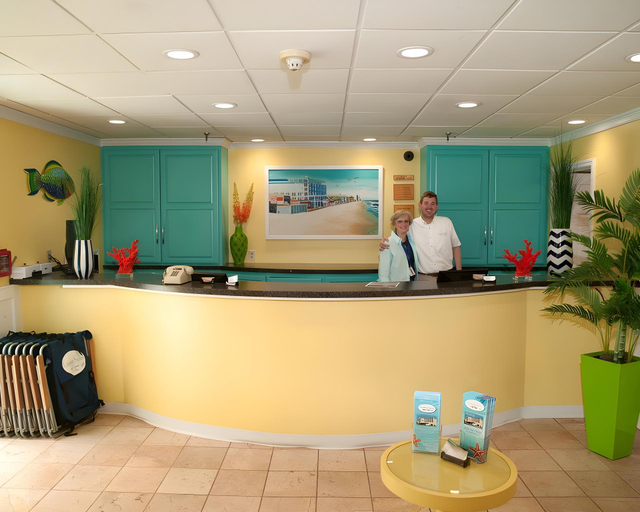 Public Area, Cayman Suites Hotel, Worcester