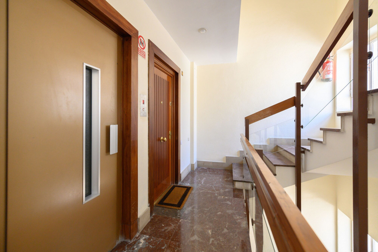 Room 2, M Ore837 Piso en Madrid 2 Dormitorios y Terraz, Madrid