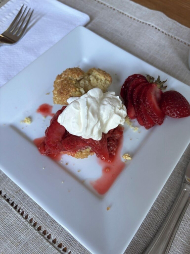 Food & Drinks 5, Sea Meadow Inn, Barnstable