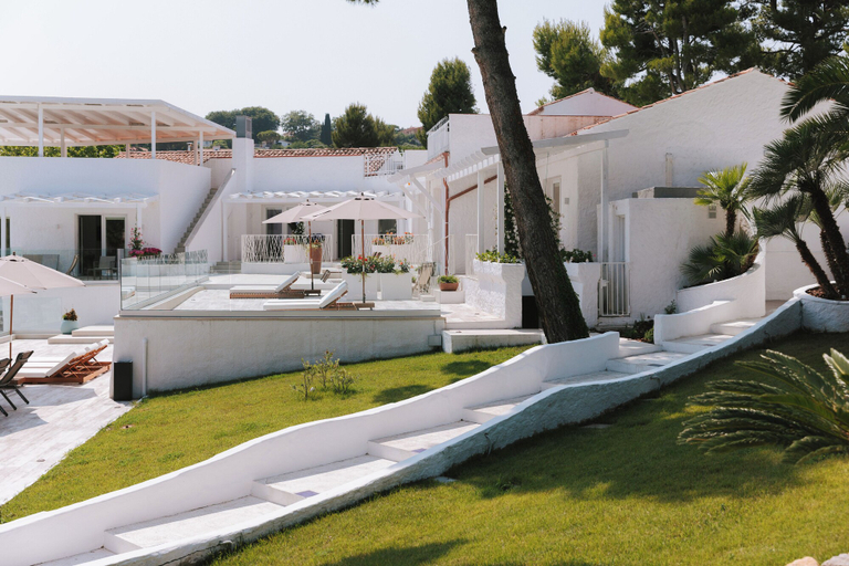 Exterior & Views 2, Nu Aria Taunus Relais, Ancona
