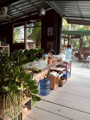 Food & Drinks, Ingna Resort, Chanuman