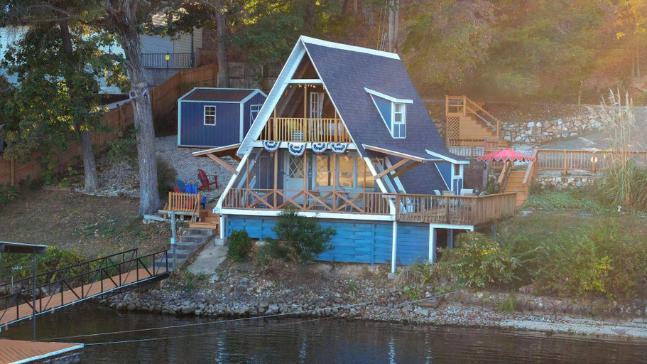 Exterior & Views 1, Sunrise Oasis - Enjoy Lakefront Living, Camden