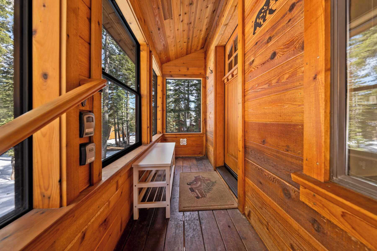 Others 3, Tahoe City Retreat For 8!, Placer