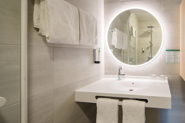 Bathroom 3, Logis Hotel Restaurant Ritter'Hoft, Bas-Rhin