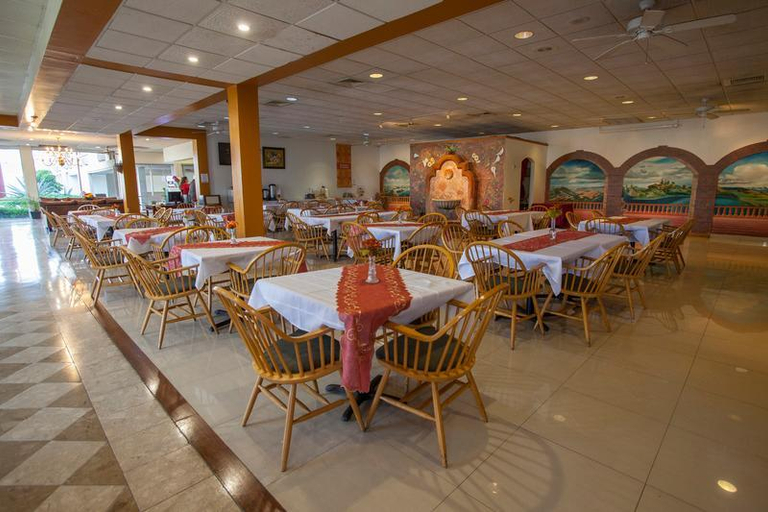 Food & Drinks 4, Mision Express McAllen, Hidalgo