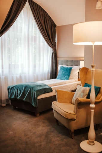 Bedroom 3, Hotel Debowy Biowellness & SPA Gory Sowie, Dzierżoniów
