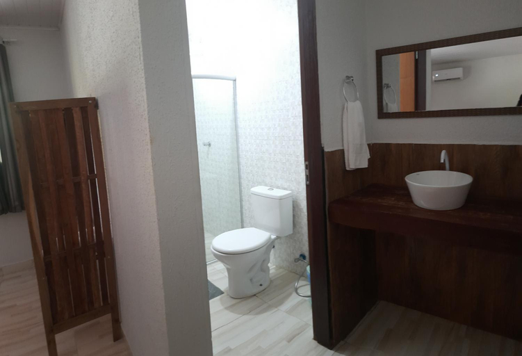 Bathroom 3, Chales Piraua, São Miguel dos Milagres