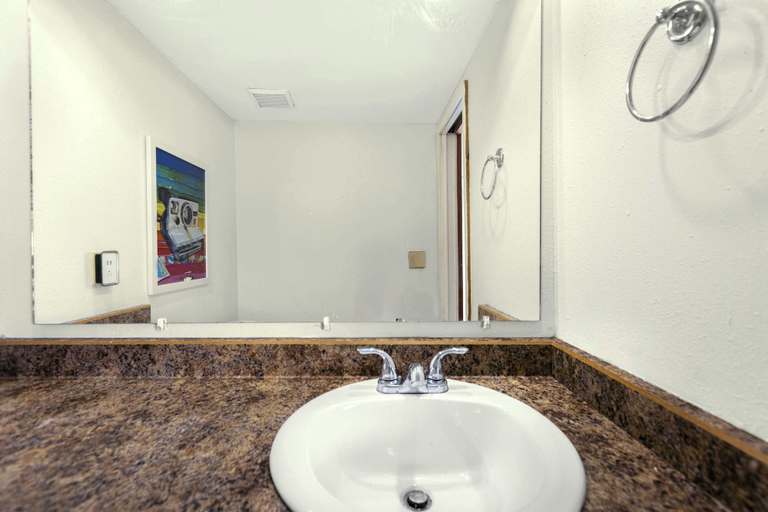 Bathroom 4, Cedar Nest Experience Ozark Magic in Sunrise Beach, Camden