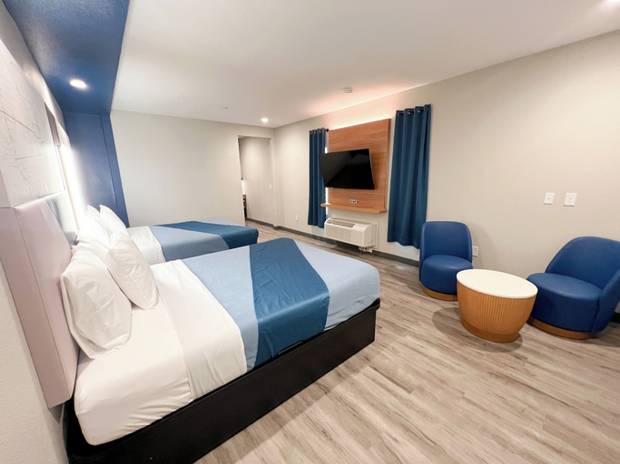 Room 3, Crystal Inn - NorthWest - 290, Houston