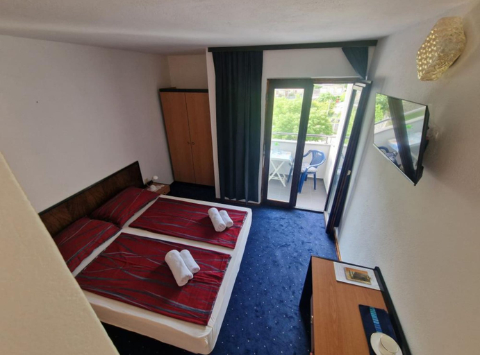 Room 3, Rooms by Robi Novigrad, Novigrad